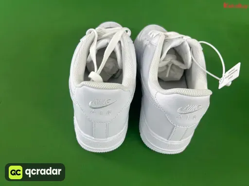 款式配色:G版 AF1 纯白低帮