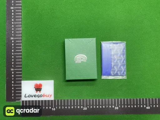蓝色