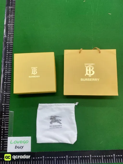 B beige