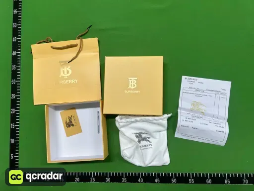 B米色盒子