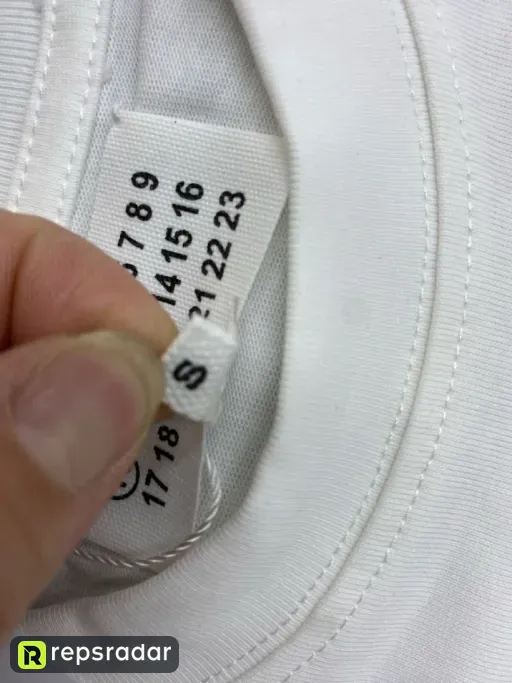 676 white