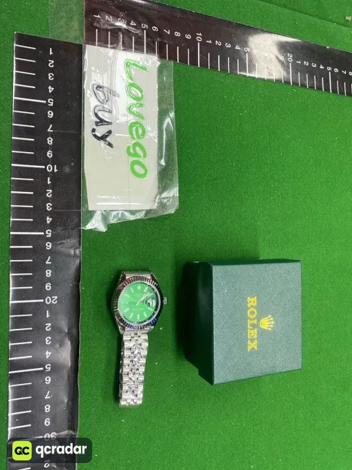 Log imitation mechanical strip engraved silver green
