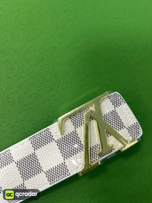 白格 金扣