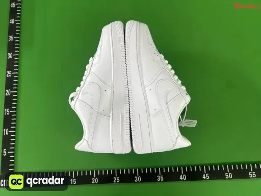 款式配色:G版 AF1 纯白低帮