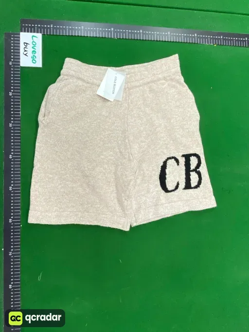C7030 khaki shorts