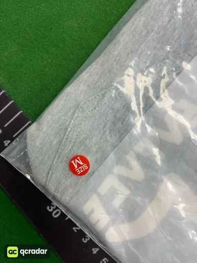灰色
