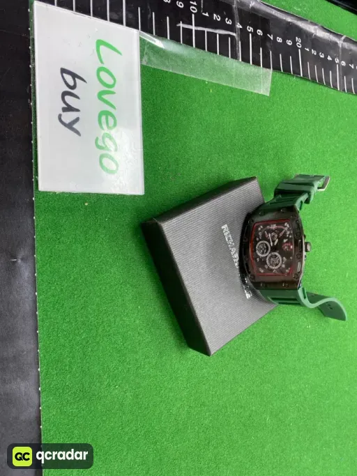 Richard hollow black shell silicone green