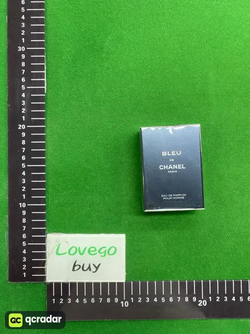Product Specifications: Azure Fragrance 50ml