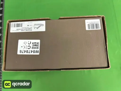 低帮麂皮白粗鞋带