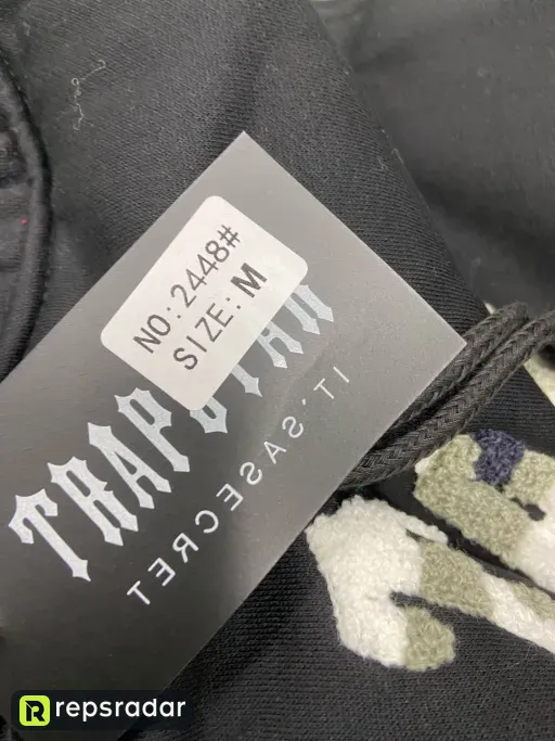 8842 black and brown trousers