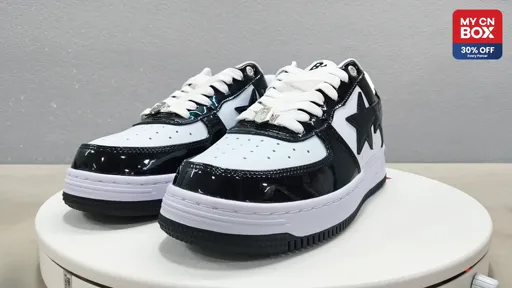 Black White Leather 1I70-191-006 (Glossy)