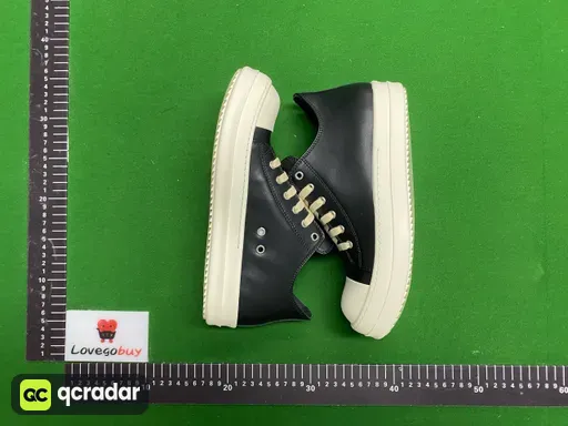 黑白皮面